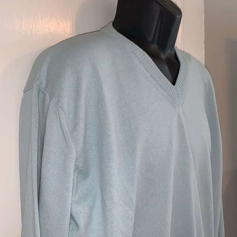 ‎T. Harris London mint green cotton sweater